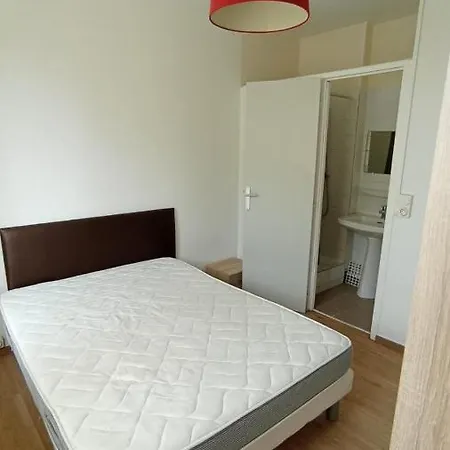 Apartment Hina *